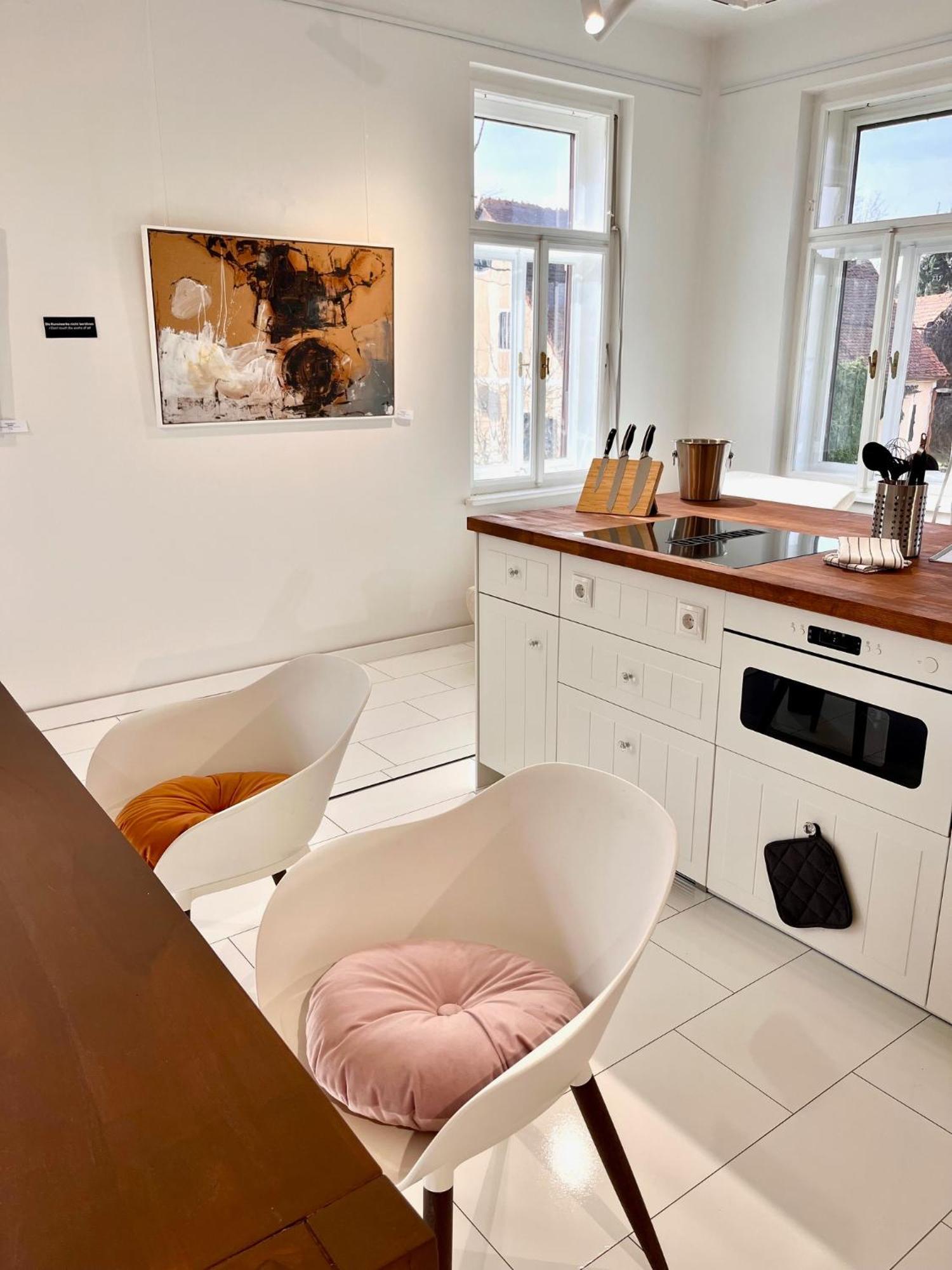 Kunst-villa Mit Privatpool Grazsued, Mit Gartenblick Ohne Pool Unterpremstätten