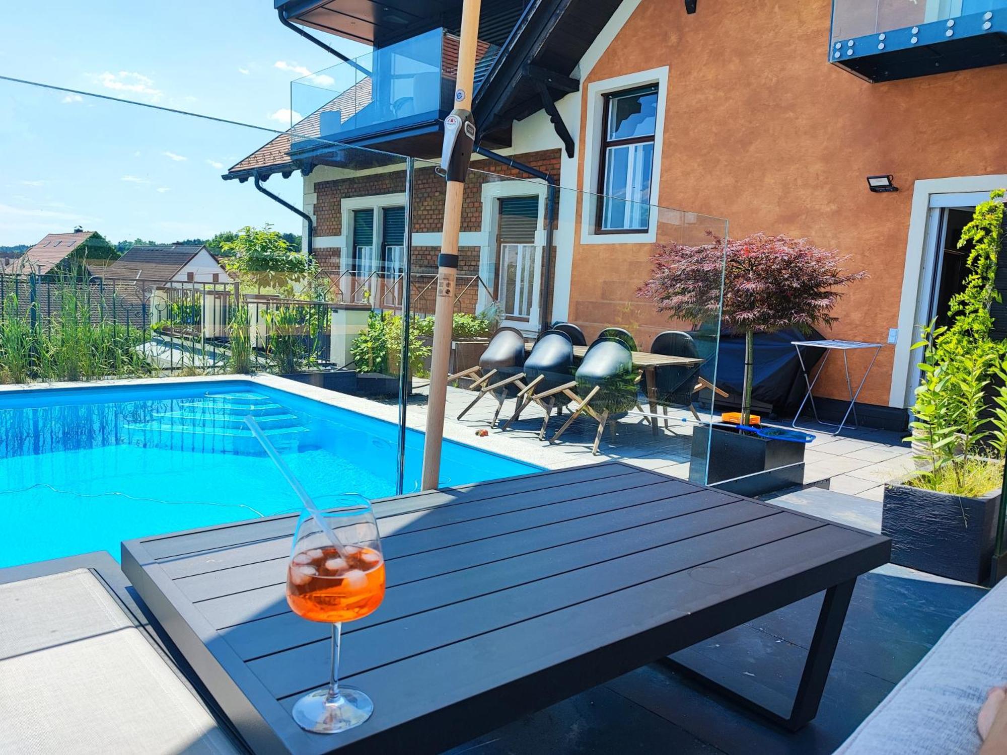Apartment Kunst-villa Mit Privatpool Grazsued, Mit Gartenblick Ohne Pool